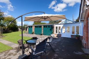 Sun Terrace - click for photo gallery